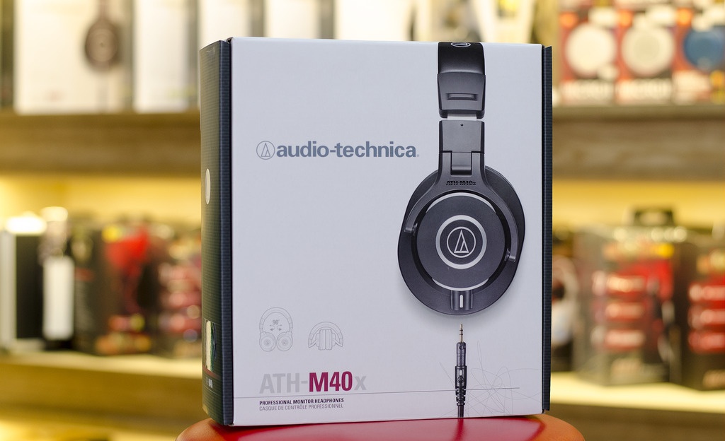 Tai nghe Audio Technica choàng đầu Professional (Hifi) ATH-M40x