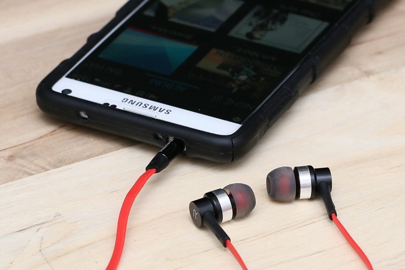 Tai nghe nhét tai Remax REMAX Earphone RM-535 - BH 30 ngày
