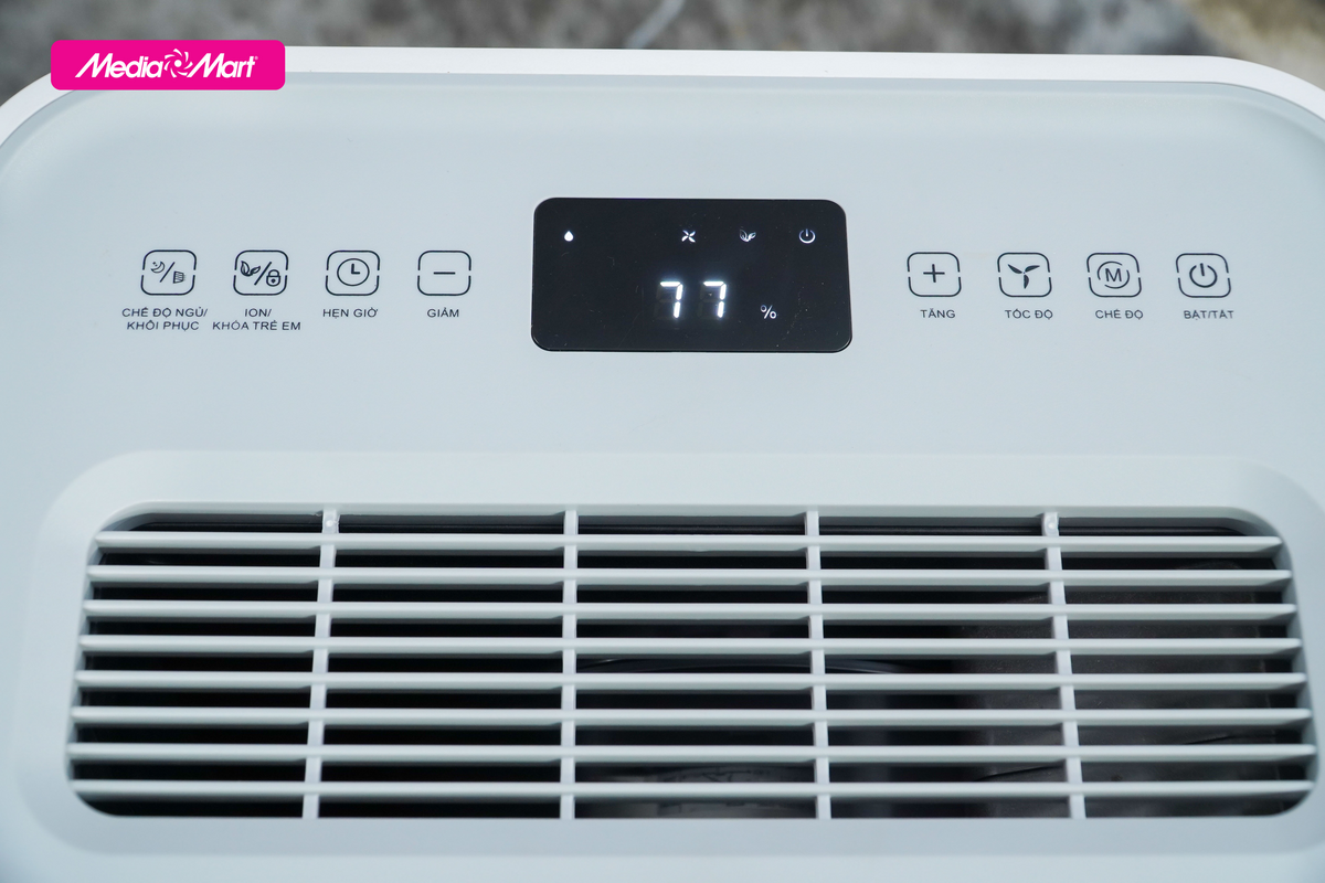 Màn hình LED cảm ứng, dễ thao tác