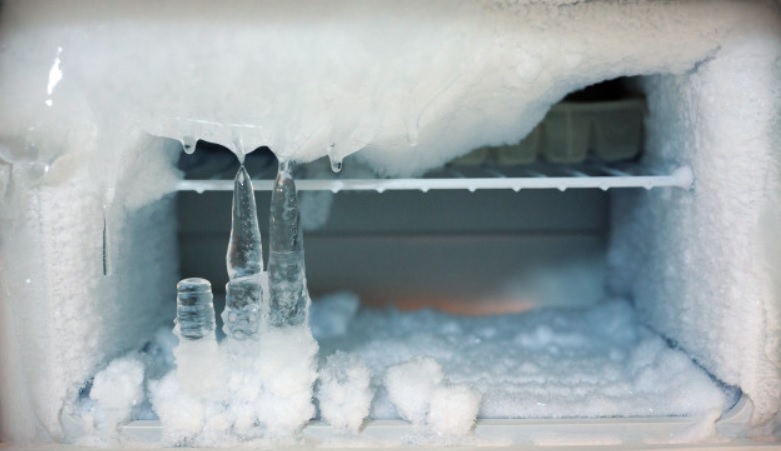 Tủ lạnh bị đọng nước hoặc đóng tuyết