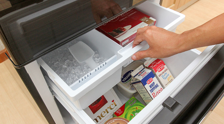 Tủ lạnh có ngăn đá dưới dễ dàng sử dụng
