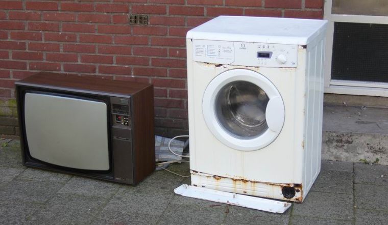 Máy giặt rỉ sét do đâu?