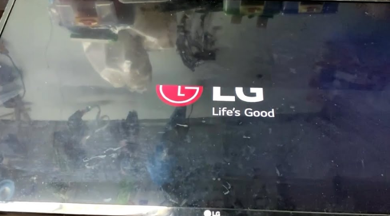 Vì sao tivi LG không lên hình?