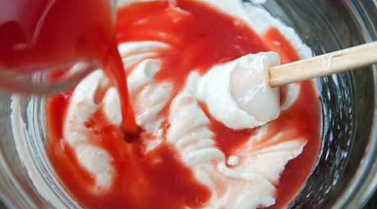 Cách làm kem dưa hấu với sữa chua