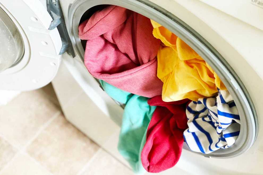 Giặt lượng quần áo nhiều trong một lần giặt
