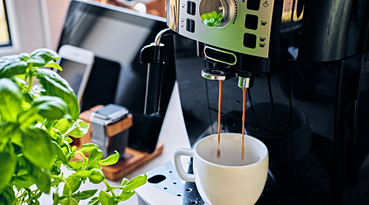 Những lợi ích khi mua máy pha cà phê gia đình