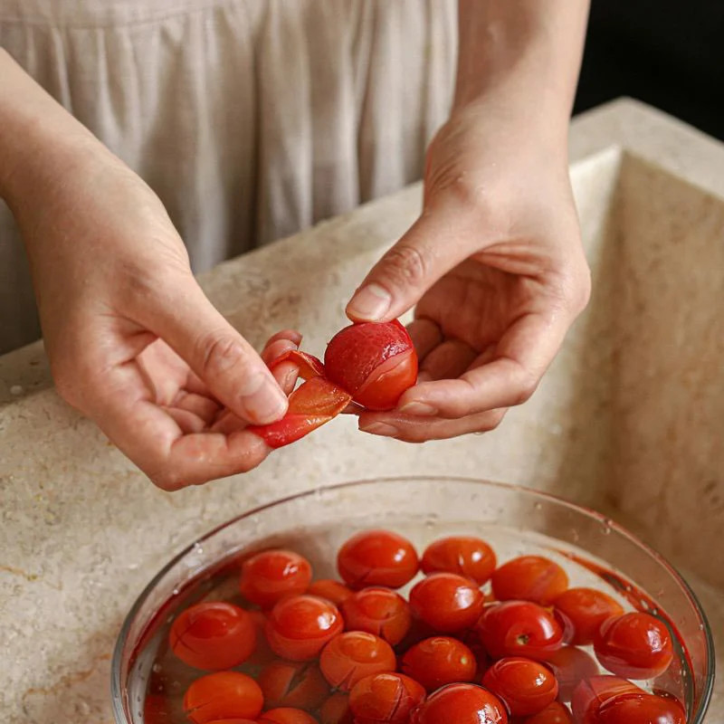 Các bước làm cốt cà chua chanh húng quế