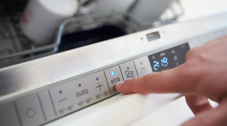 Tổng hợp 7 nguyên nhân và cách khắc phục khi máy rửa bát sấy không khô