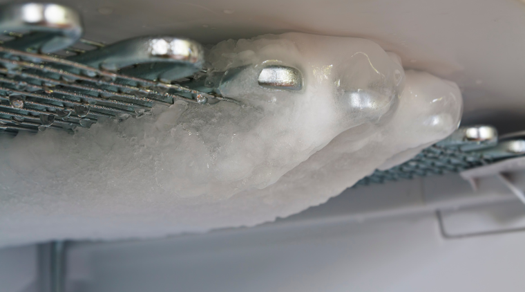 Các dấu hiệu cảnh báo sò nóng của tủ lạnh bị hỏng