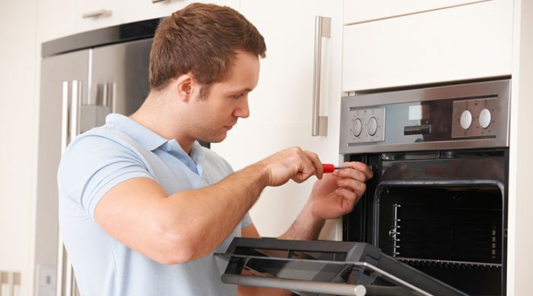 Cách khắc phục lò vi sóng bị liệt phím bấm