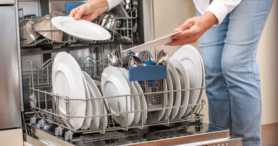 Những lưu ý khi dùng nước bóng máy rửa bát