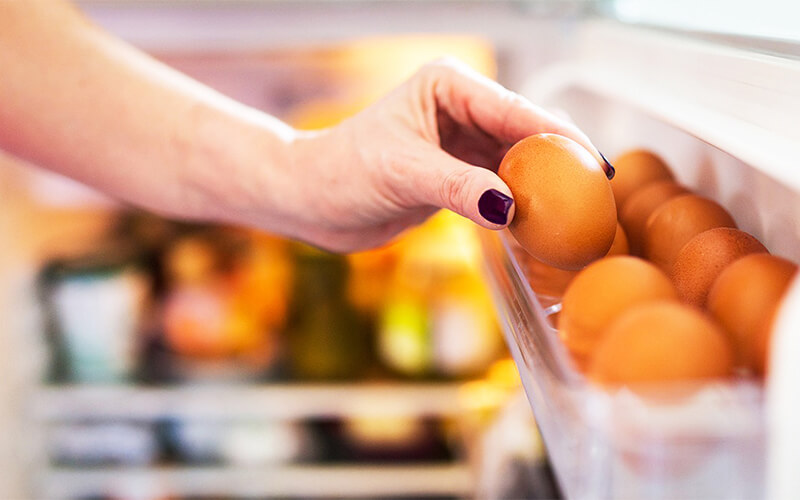 Những lưu ý cần nắm được khi đặt trứng vào tủ lạnh