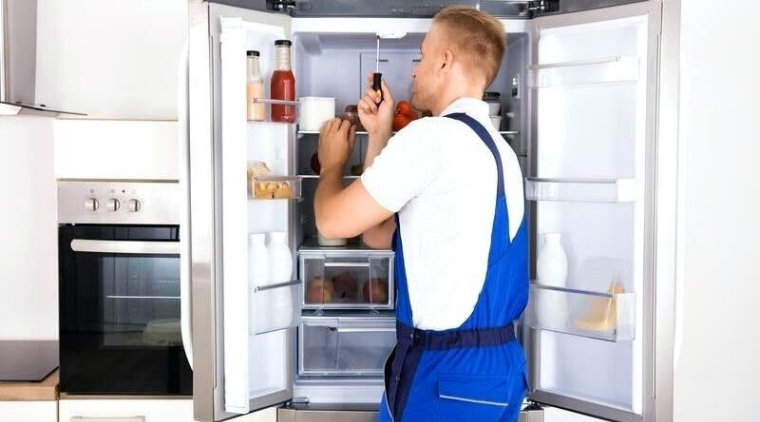 Cách khắc phục tủ lạnh bị tắc ẩm