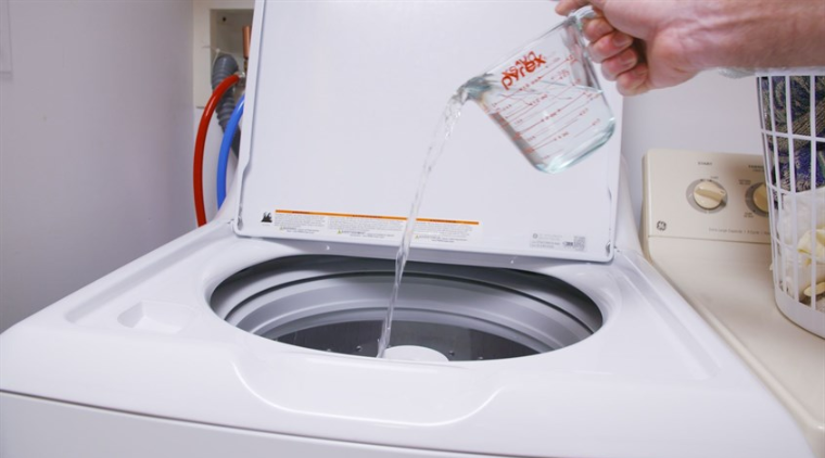 Hướng dẫn các bước vệ sinh máy giặt bằng Javen