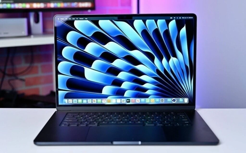 Đánh giá hệ thống camera của MacBook Air M4 được nâng lên 12MP