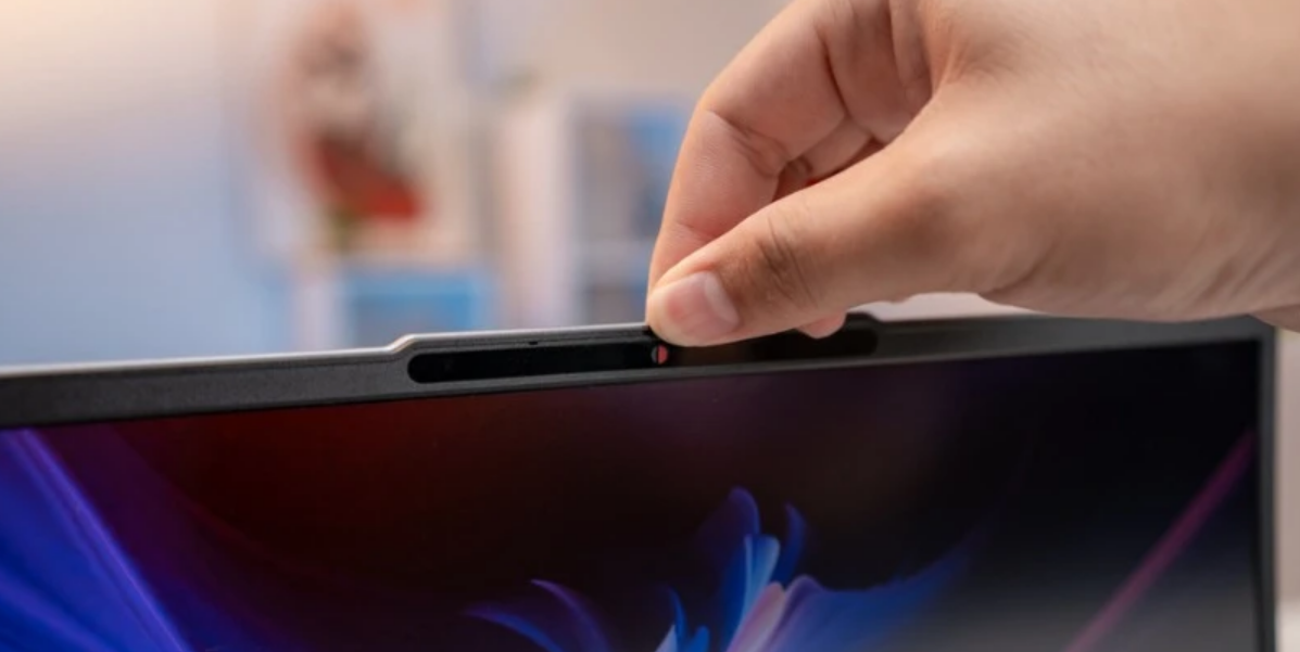 Webcam của Slim 5 có độ phân giải cao hơn nên chất lượng hình ảnh tốt hơn so với Slim 3