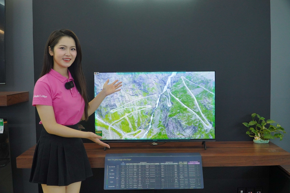 Kiểu dáng tràn viền hiện đại, thiết kế siêu mỏng