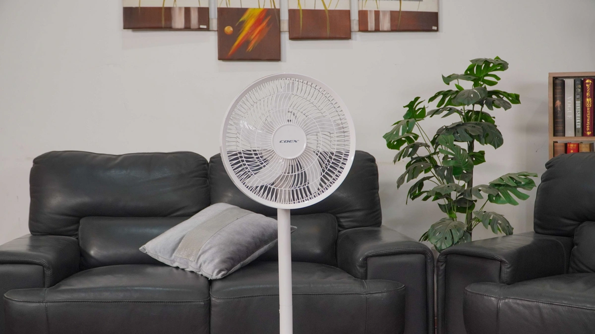Làm mát liên tục đến 8 giờ chỉ với một lần sạc