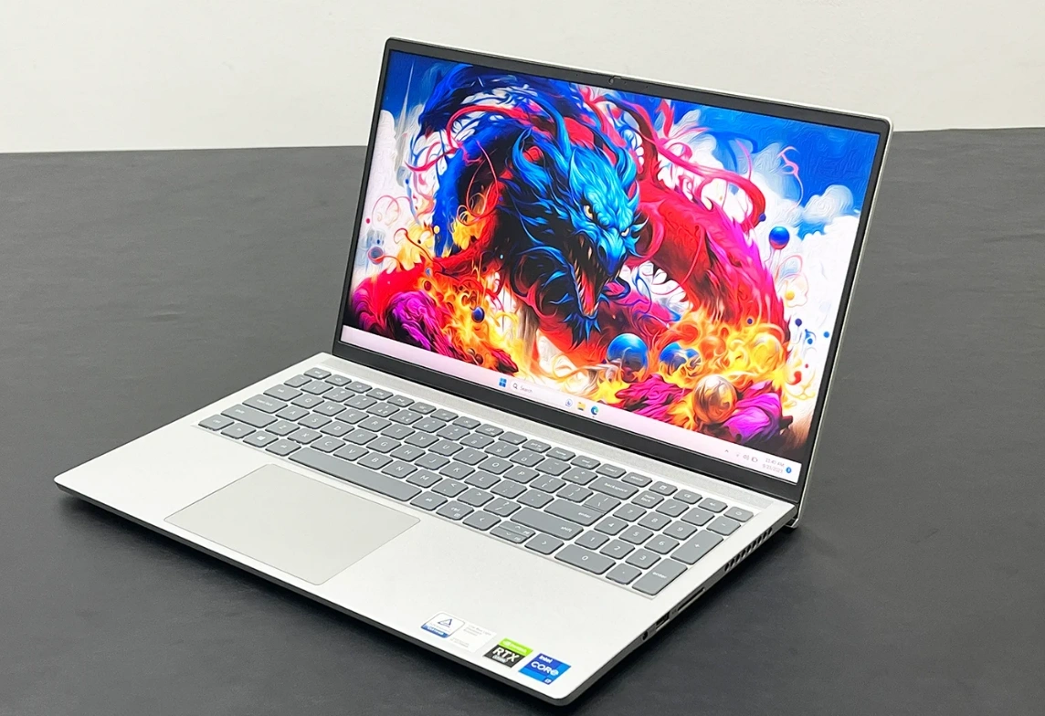 Đa phần các dòng laptop Dell 15.6 inch hiện nay có cấu hình khá mạnh mẽ