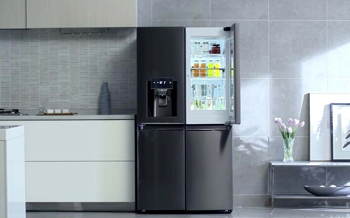 Khi tủ lạnh không chạy, hãy ngắt điện và gọi ngay cho dịch vụ sửa chữa
