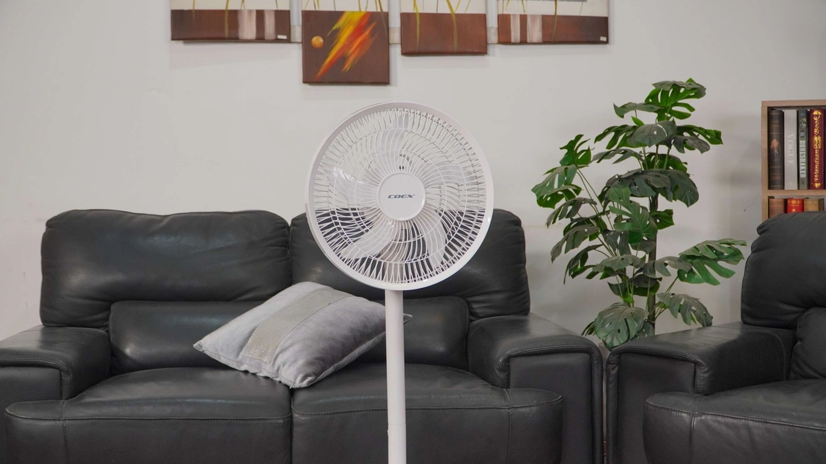 Làm mát liên tục đến 8 giờ chỉ với một lần sạc