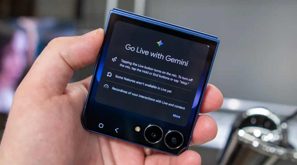 Sử dụng Gemini Live ngay trên màn hình FlexWindow với thao tác chỉ bằng 1 tay