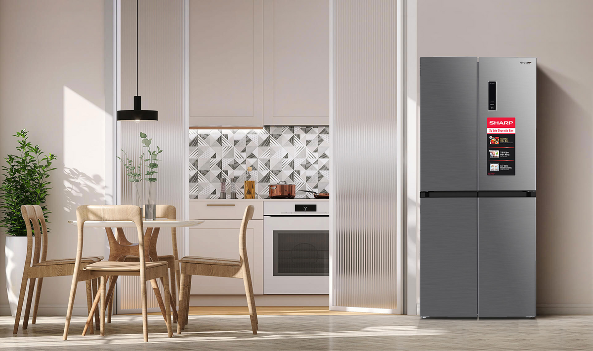 Tủ lạnh Sharp Inverter 362L SJ-FX420V-SL thích hợp cho gia đình 4 người lớn