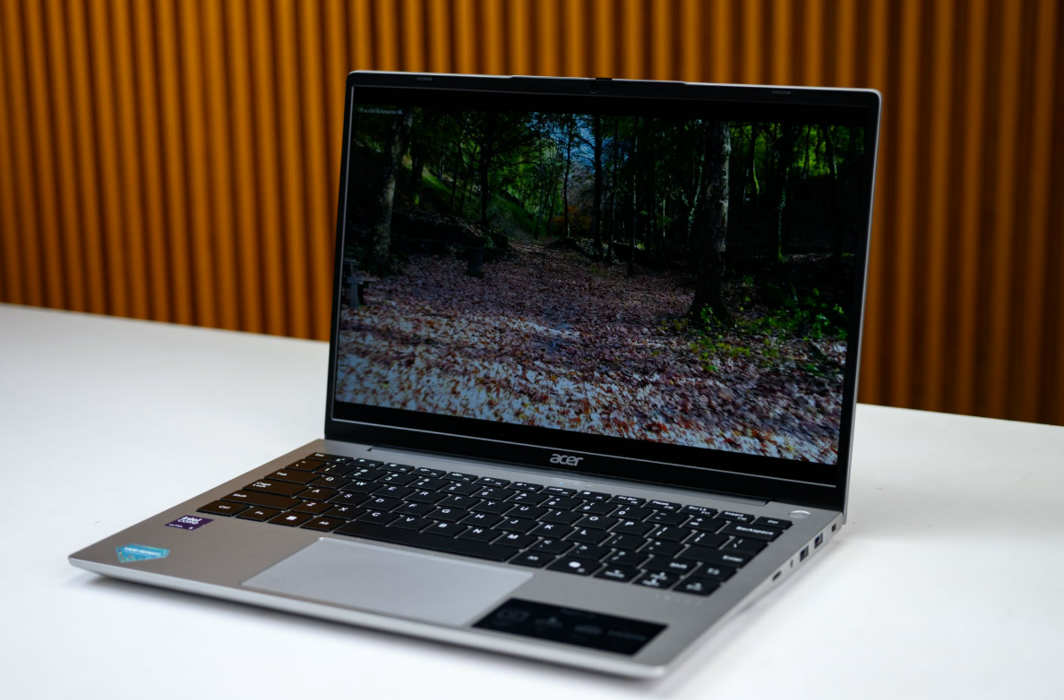 Laptop Acer Swift Lite 14 AI SFL14-51M-56HS