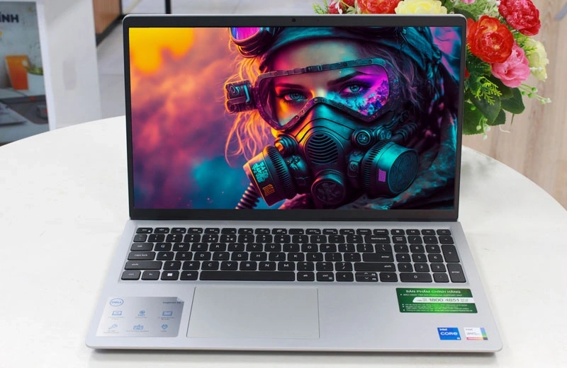 Laptop Dell Inspiron 15 3520 25P2312