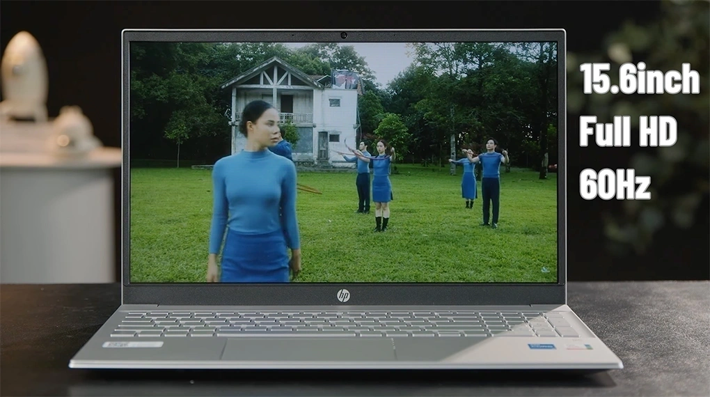 Laptop HP Pavilion 15-eg3095TU 8C5L6PA