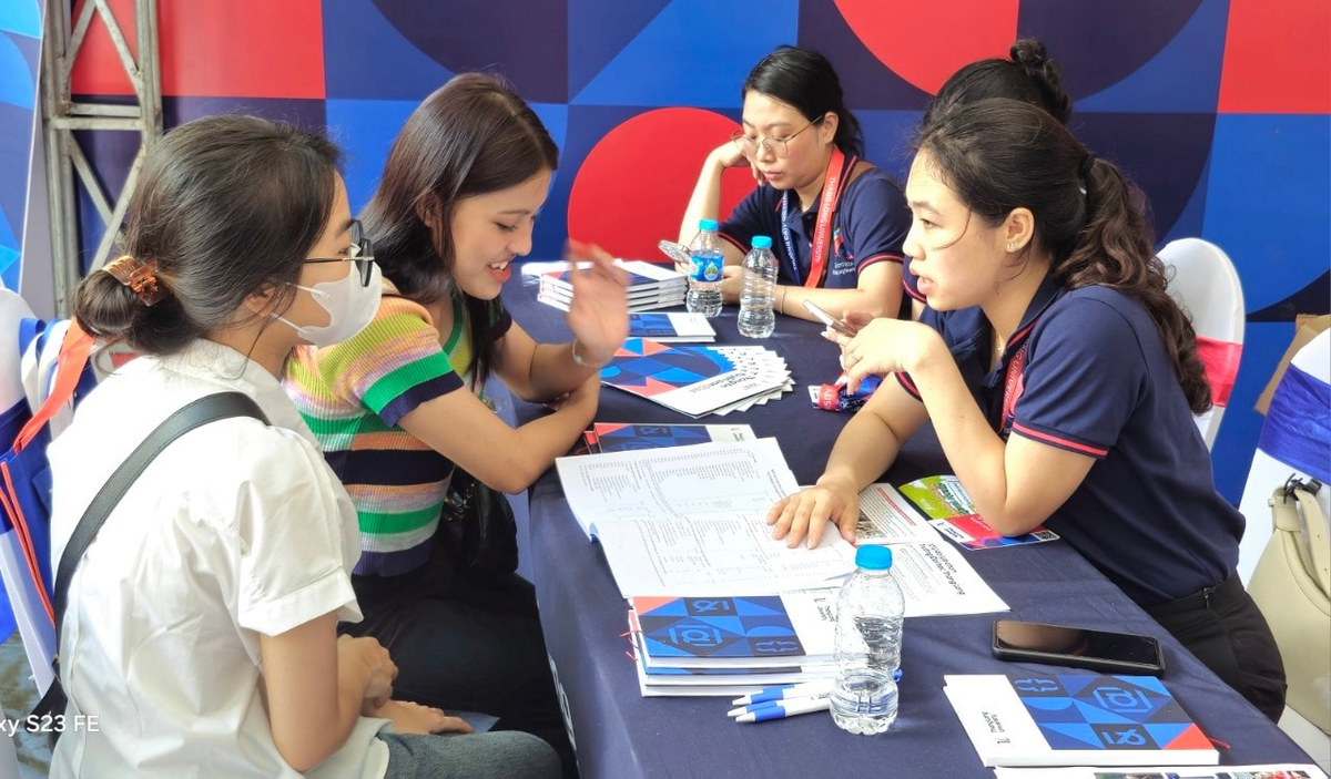 Lưu ý quan trọng về điểm chuẩn đại học và xác nhận nhập học năm 2025