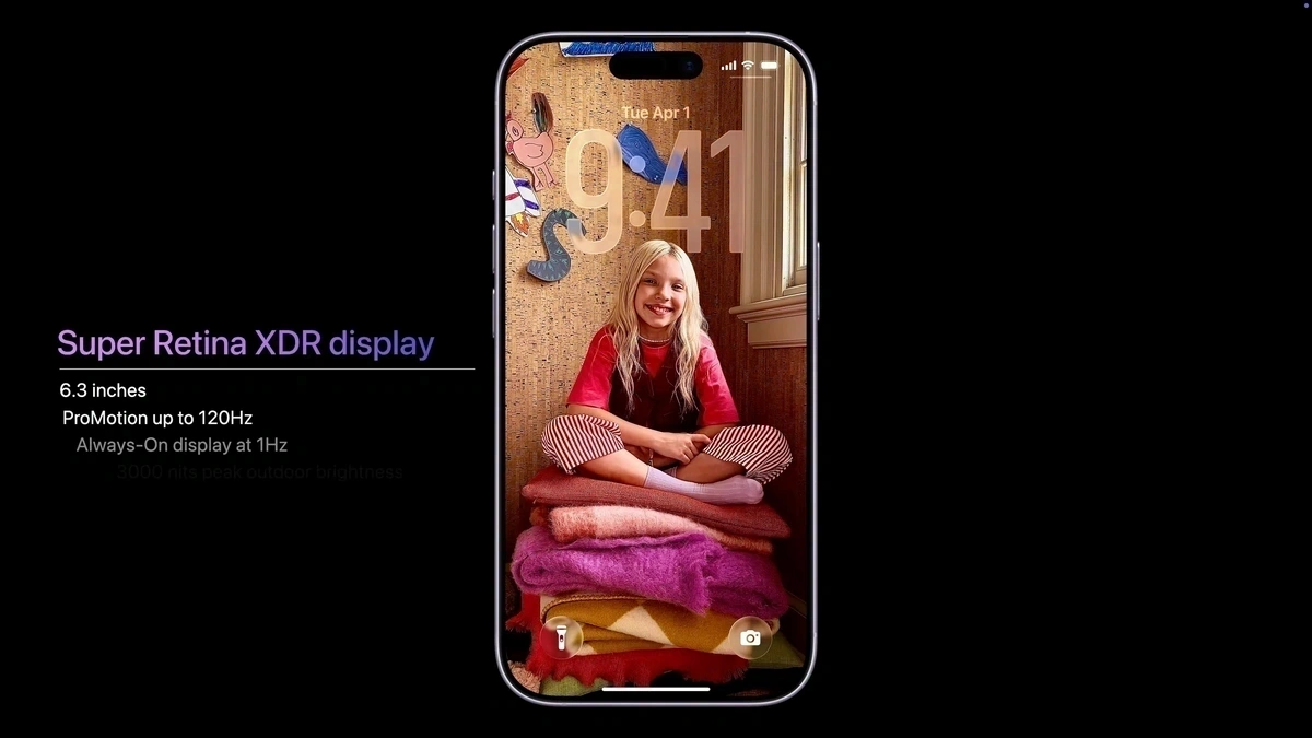 Apple còn sử dụng tấm nền OLED công nghệ ProMotion với tần số quét lên đến 120Hz