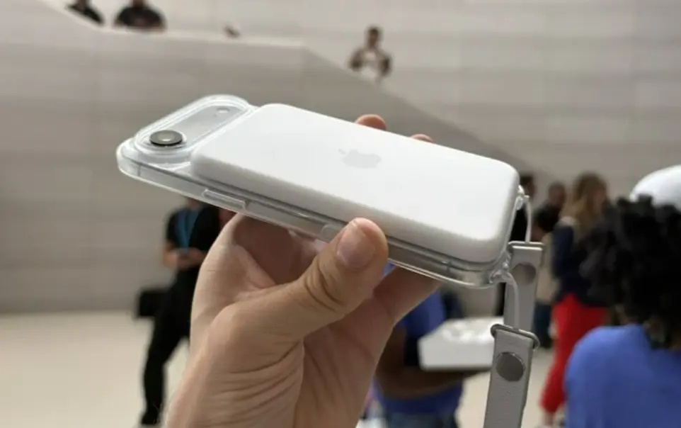Công nghệ sạc thông minh của pin MagSafe