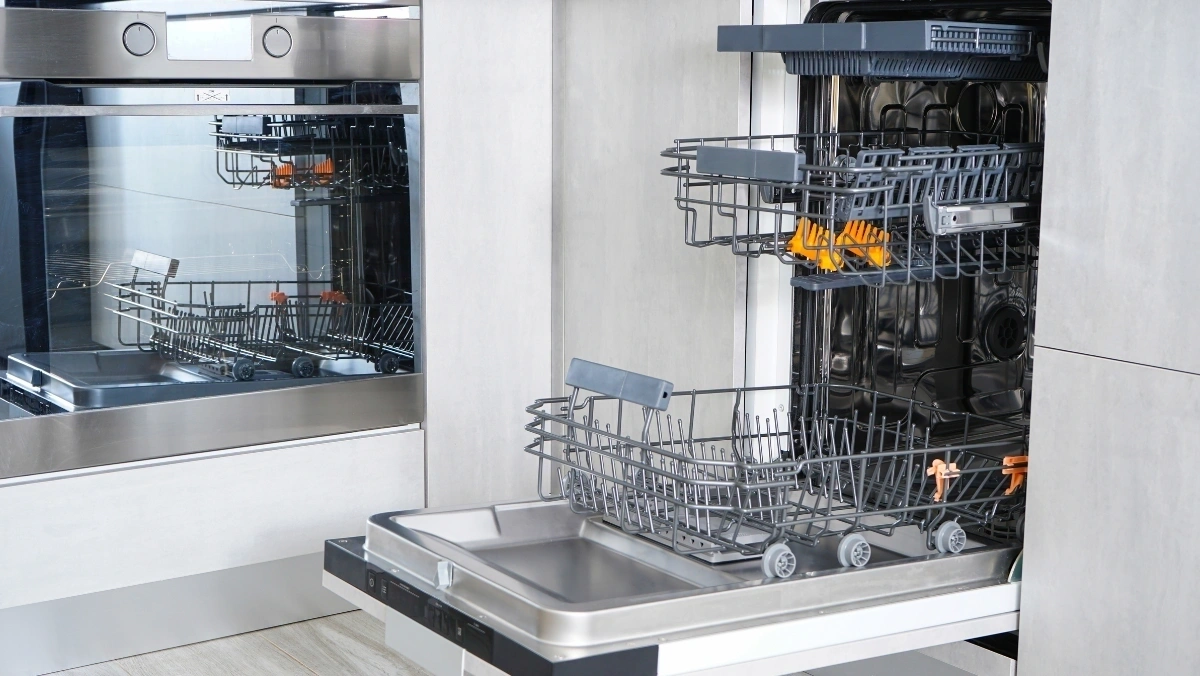 Máy rửa bát giúp tiết kiệm nước và điện năng