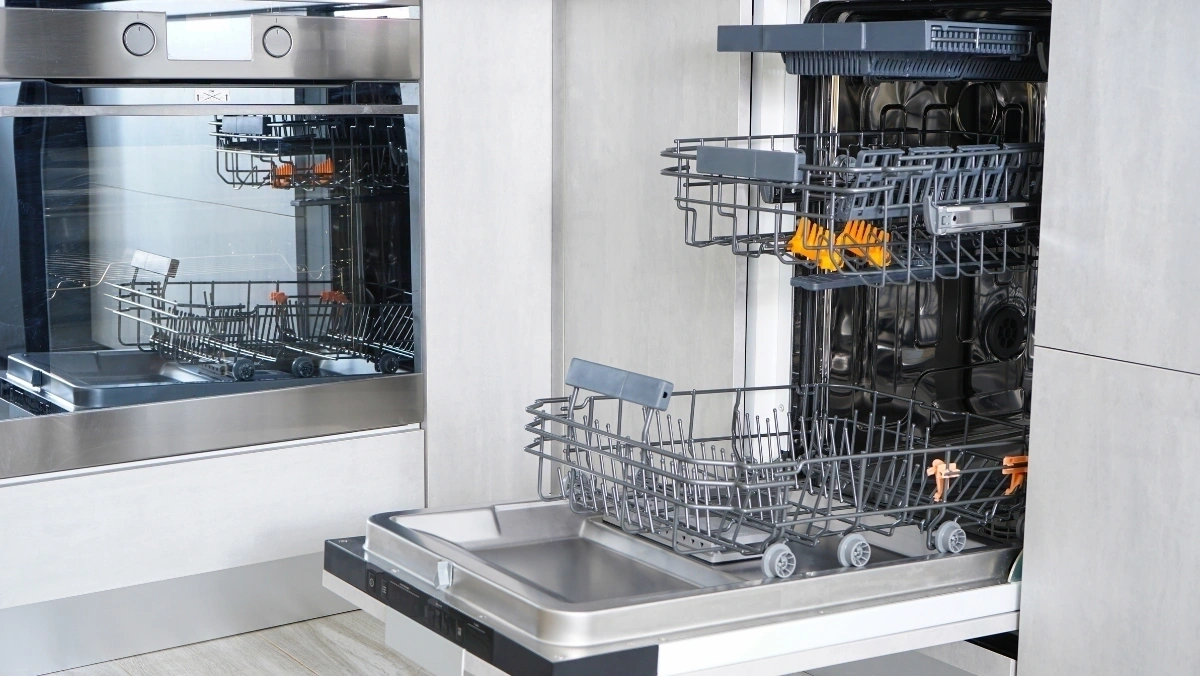 Máy rửa bát giúp tiết kiệm nước và điện năng