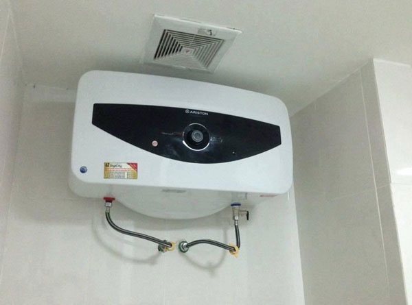 Bình nóng lạnh tốn bao nhiêu số điện mỗi tháng?