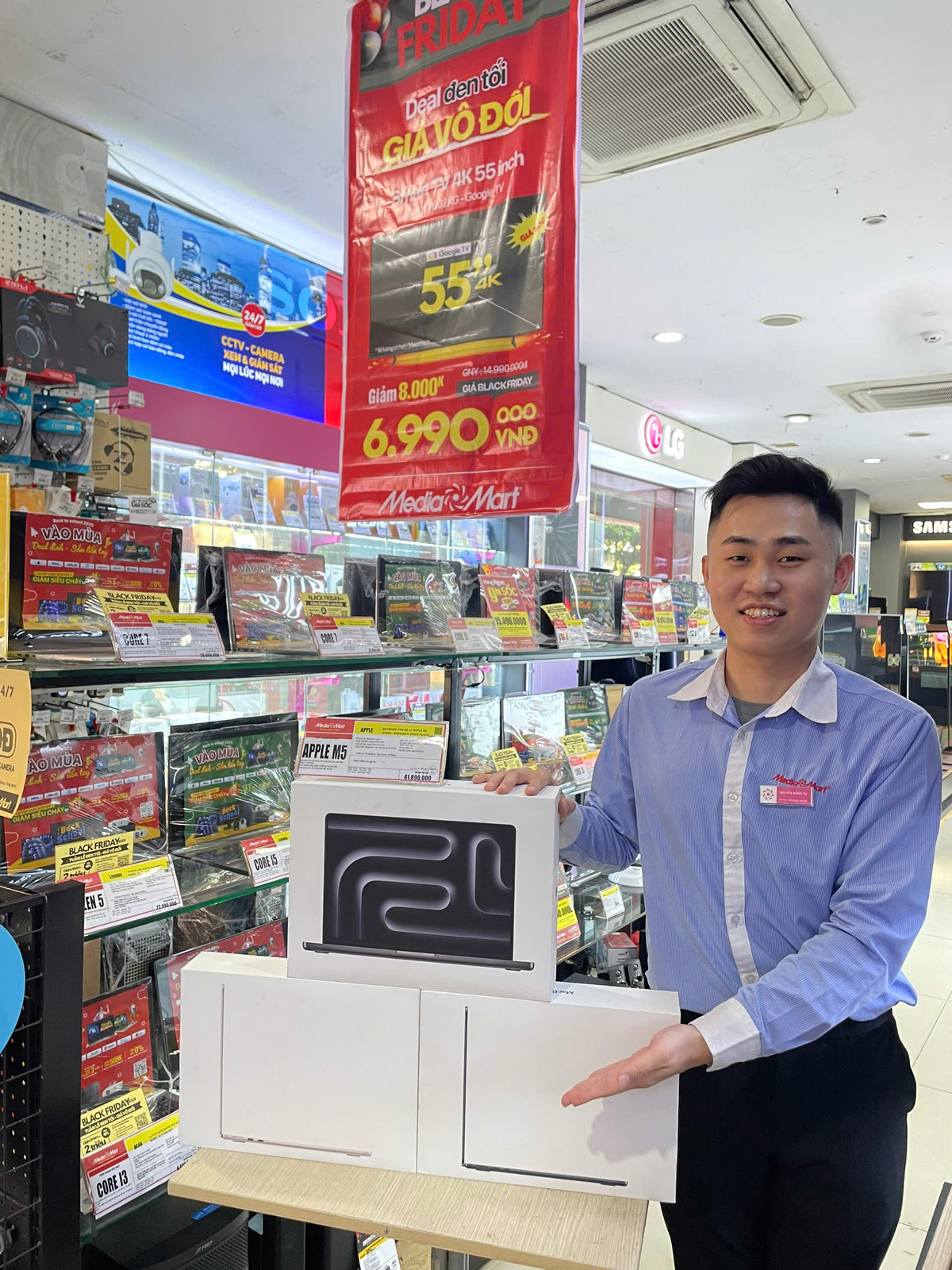 MacBook Pro M5 có đáng để nâng cấp?