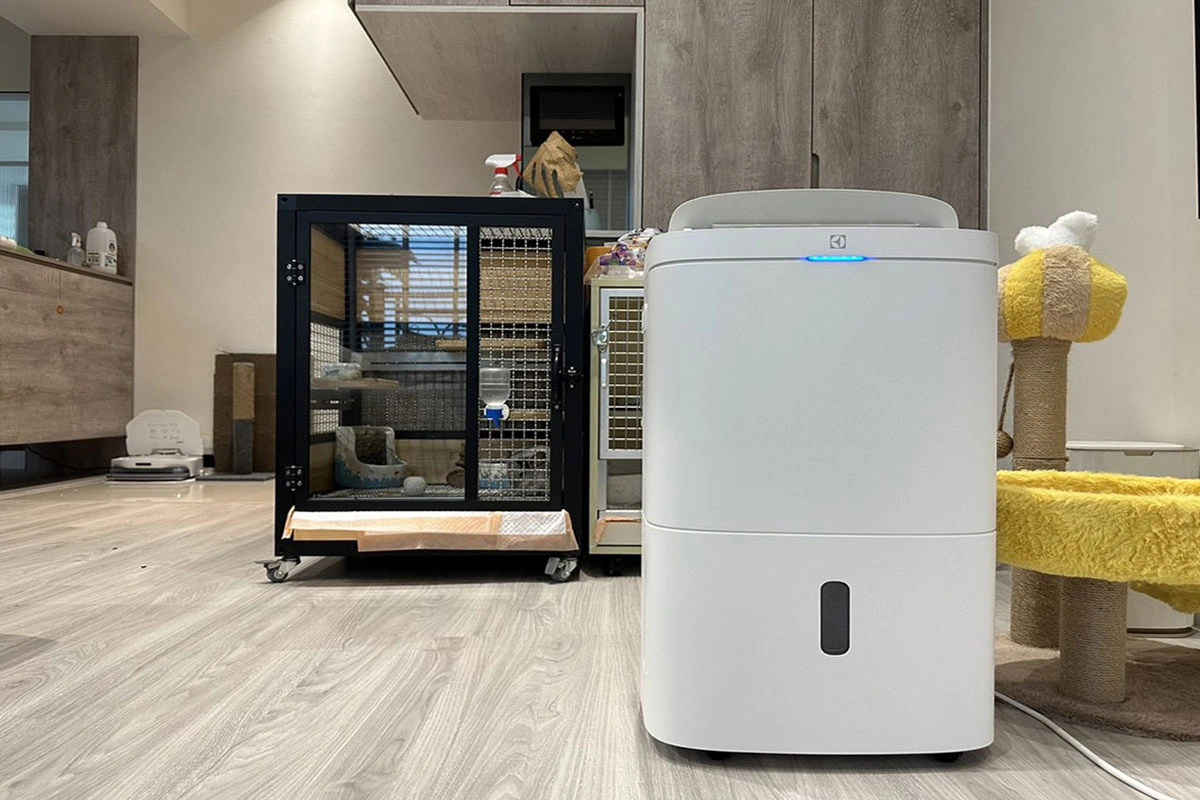 Máy hút ẩm Electrolux
