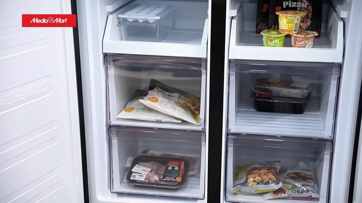 Dung tích 502 Lít: Sắp xếp khoa học, ngăn ngừa lẫn mùi