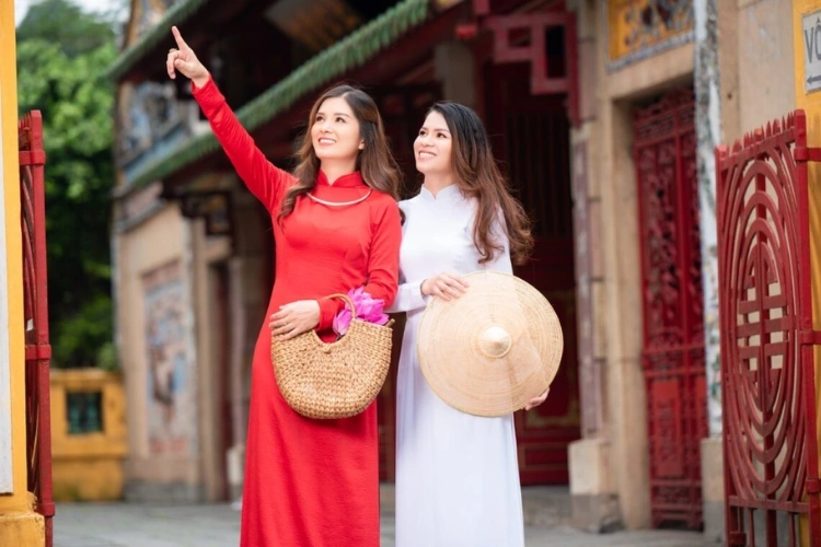 Lời chúc Tết bạn bè ý nghĩa