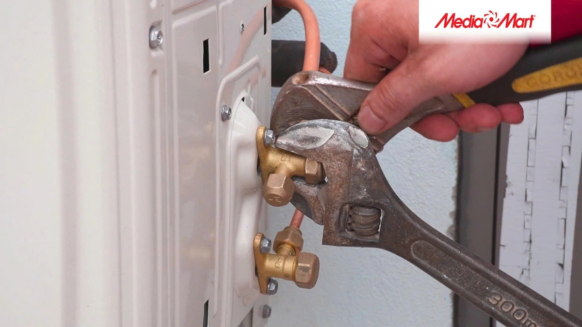 Cách đi ống đồng và lắp dàn nóng điều hòa đúng cách