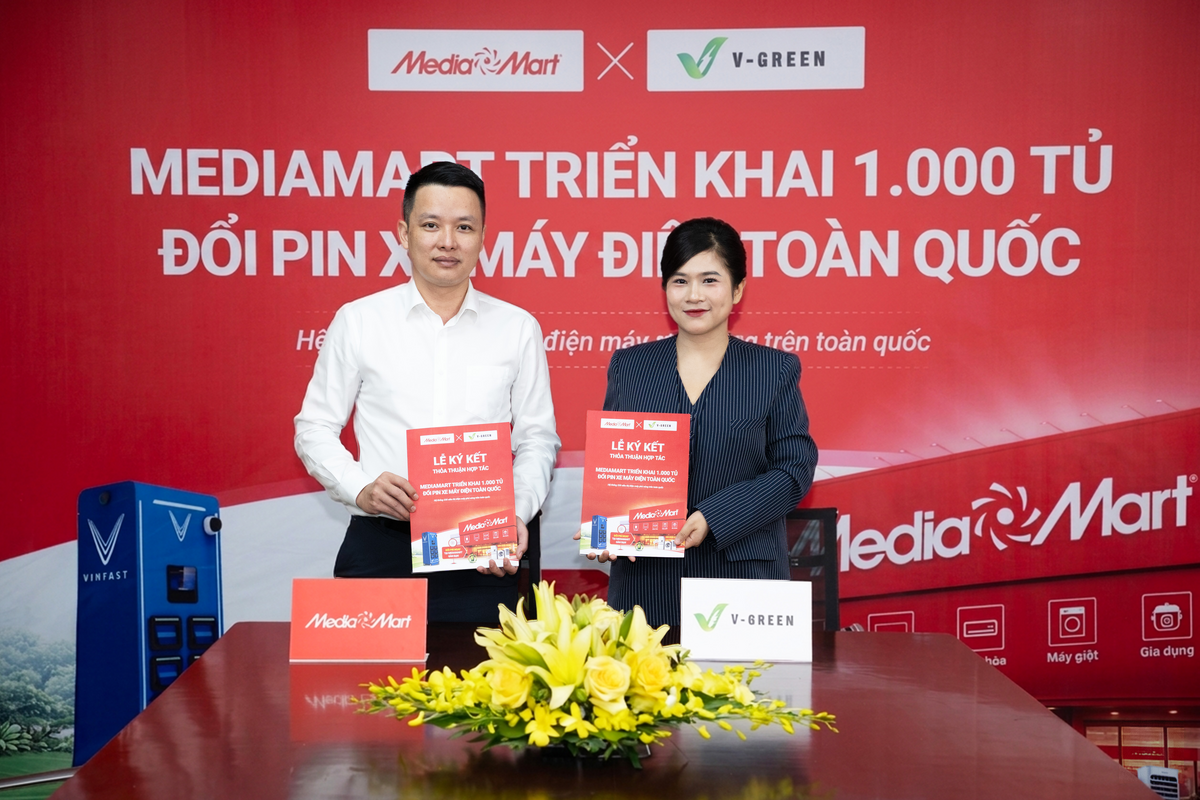 V-GREEN VÀ MEDIAMART HỢP TÁC TRIỂN KHAI 1.000 TỦ ĐỔI PIN XE MÁY ĐIỆN TRONG THÁNG 5/2026