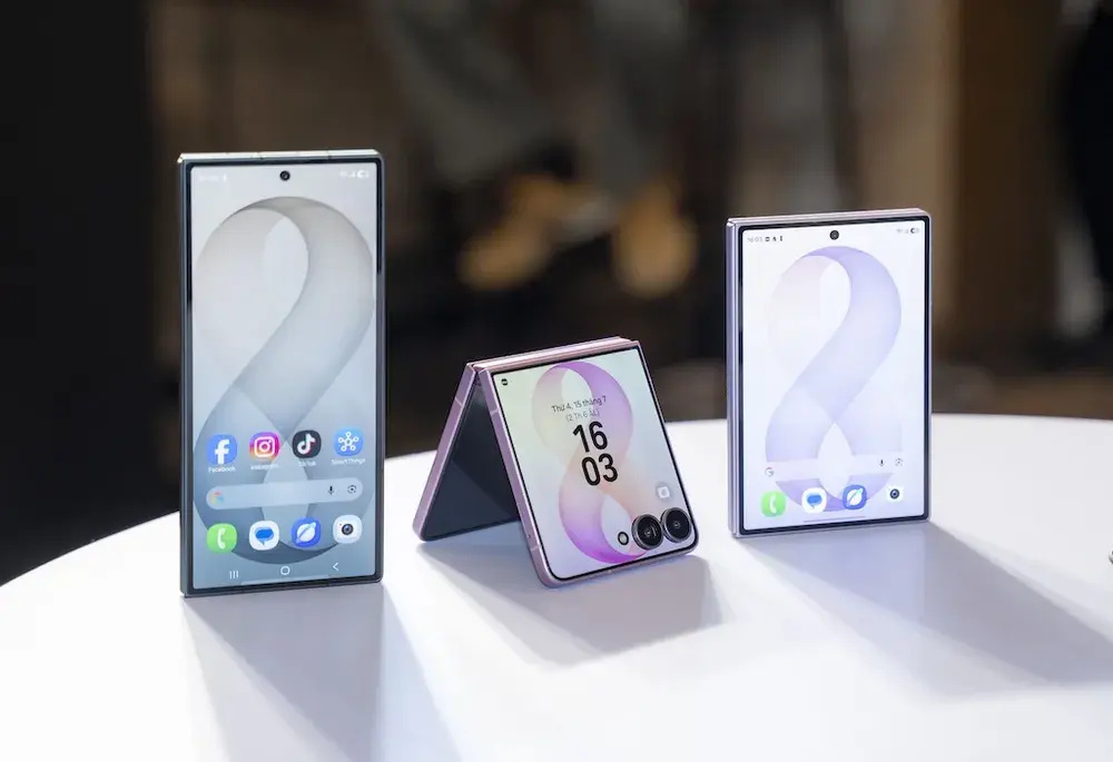 Gói ưu đãi dịch vụ hậu mãi độc quyền Galaxy Z Care