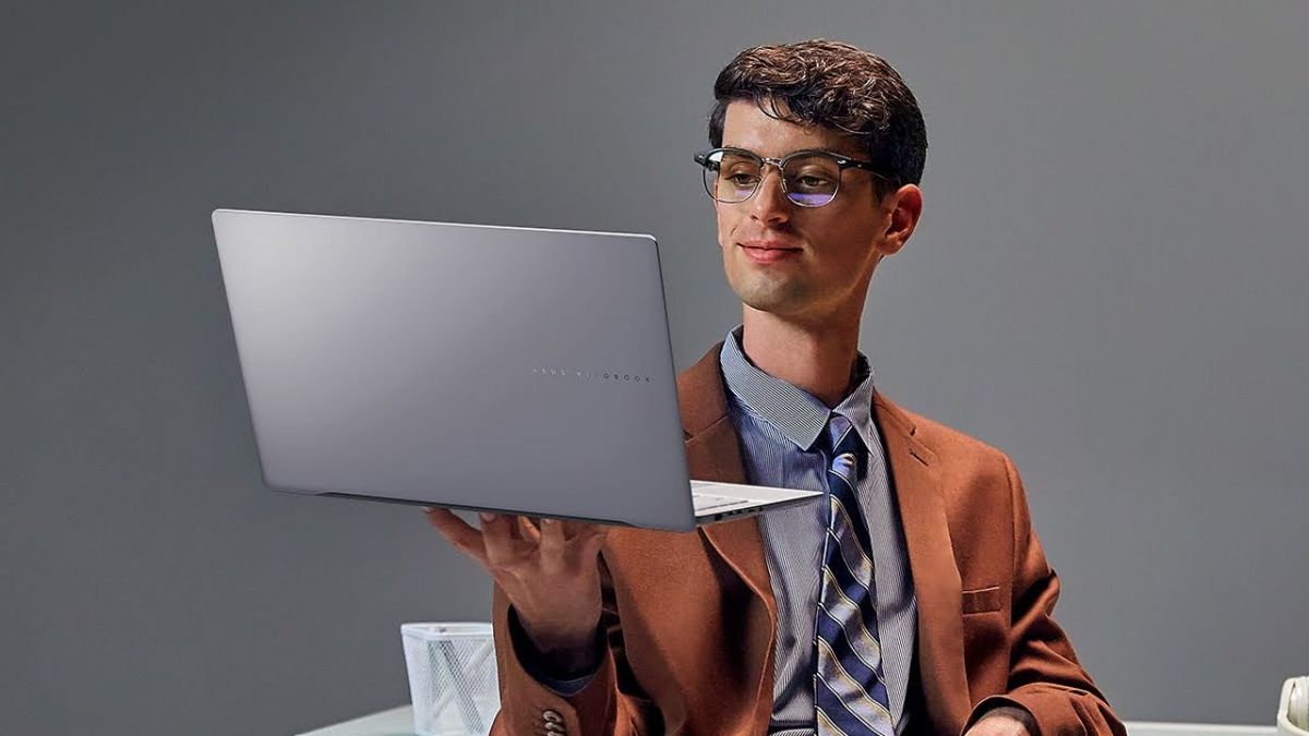 Nên mua laptop tầm giá bao nhiêu trong năm 2026?