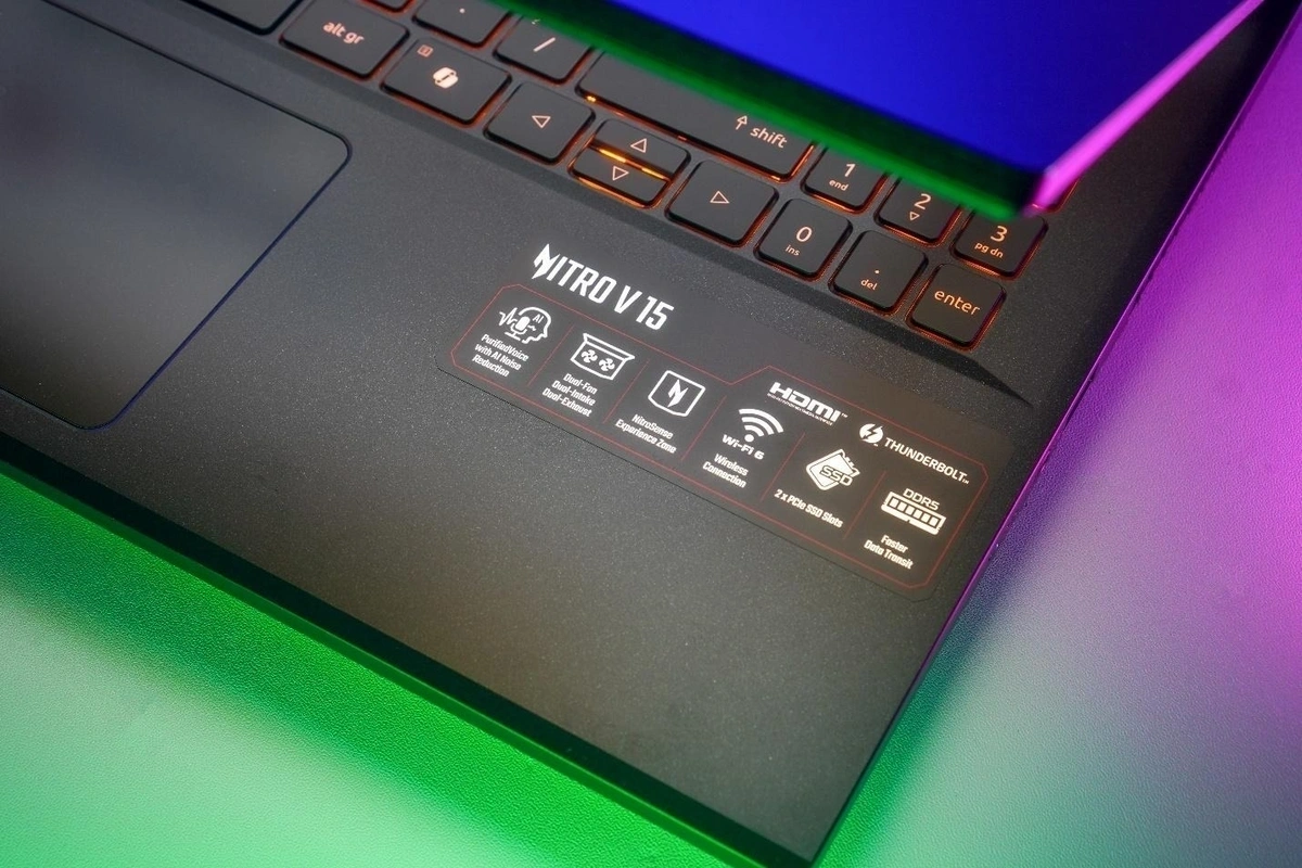 Laptop Acer Gaming Aspire 7 (A715-59G-59RD) có hiệu năng mạnh