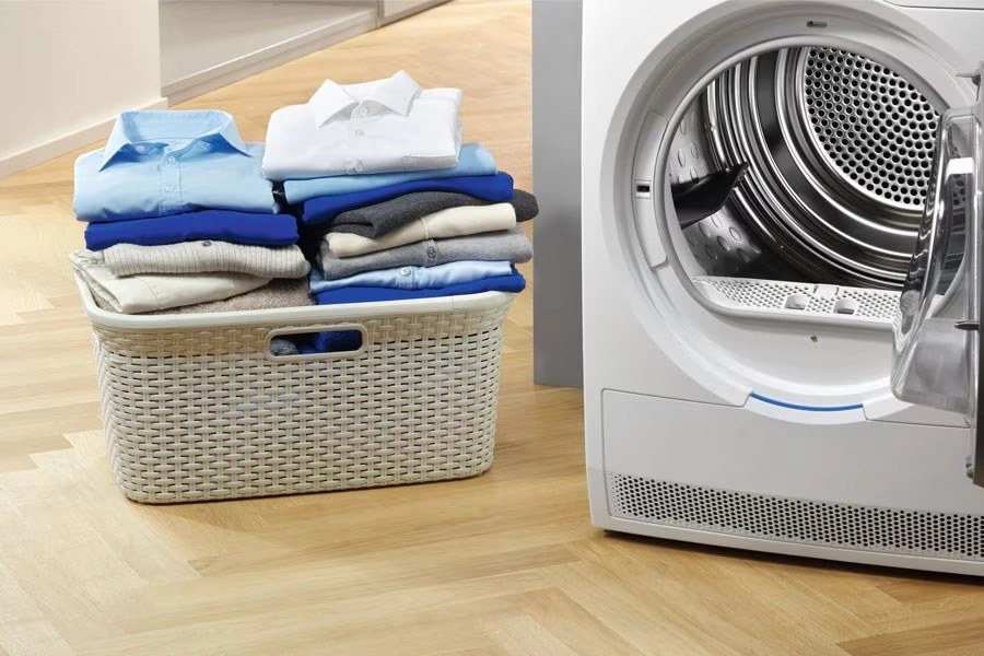 Máy sấy thông hơi Electrolux 9kg EDV904H3WC
