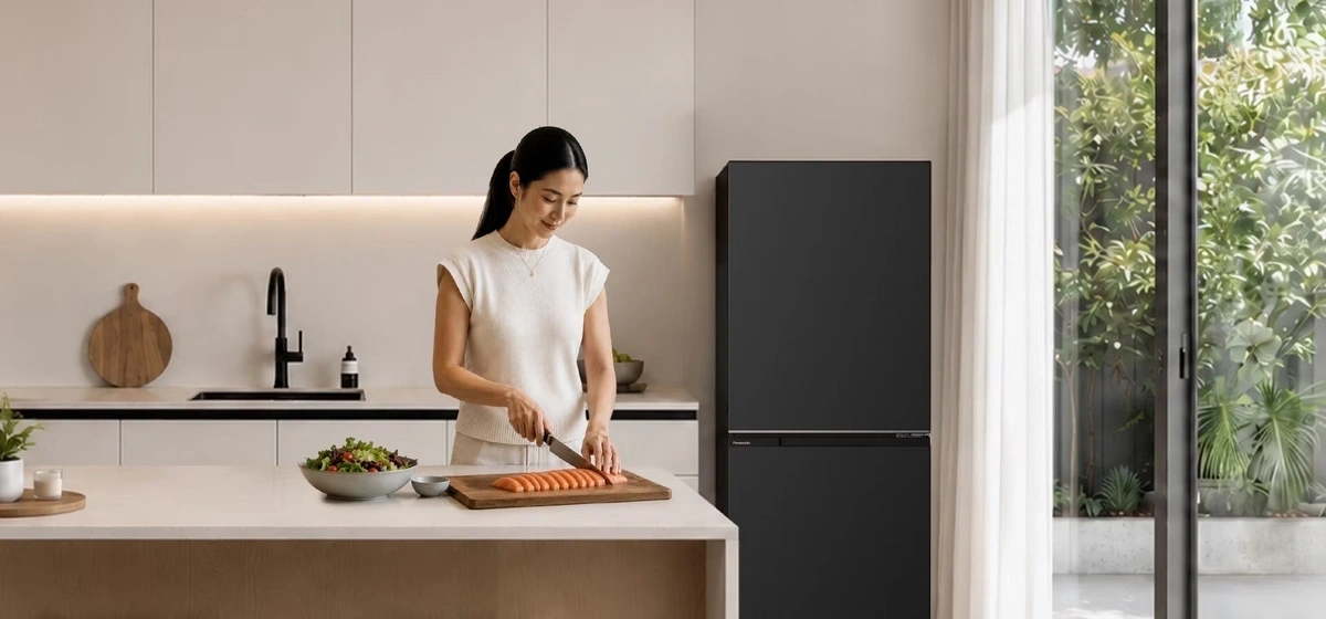 Tủ lạnh Panasonic Inverter âm tường 299 lít NR-BV322BWKV