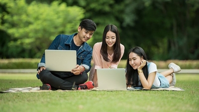 3 mẫu laptop nên mua trong quý IV cho sinh viên