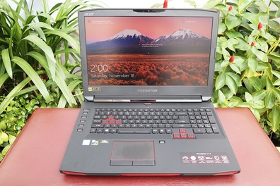 Acer ra laptop giá 80 triệu đồng