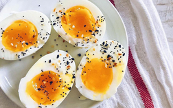 Có nên luộc trứng bằng lò vi sóng? 2 cách luộc trứng an toàn